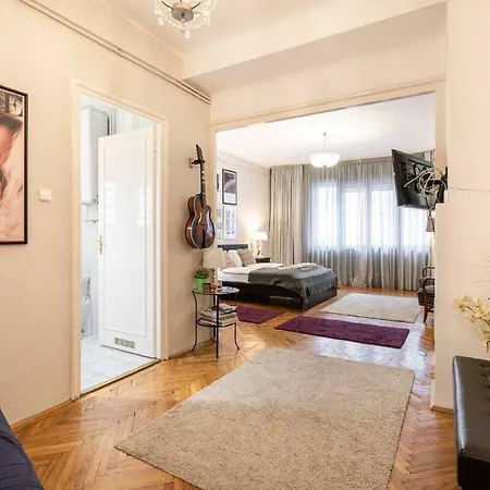 Διαμέρισμα Cosy And Spacious In The Center
