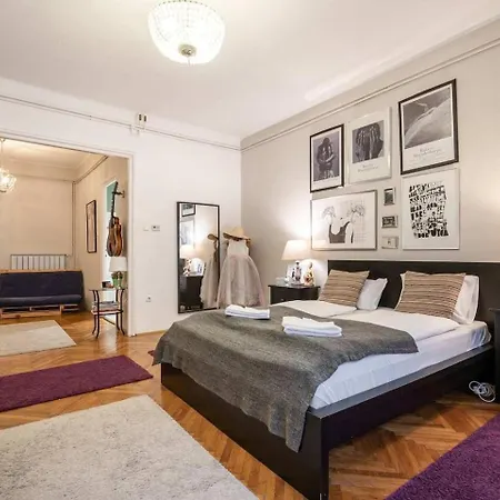Διαμέρισμα Cosy And Spacious In The Center Βουδαπέστη
